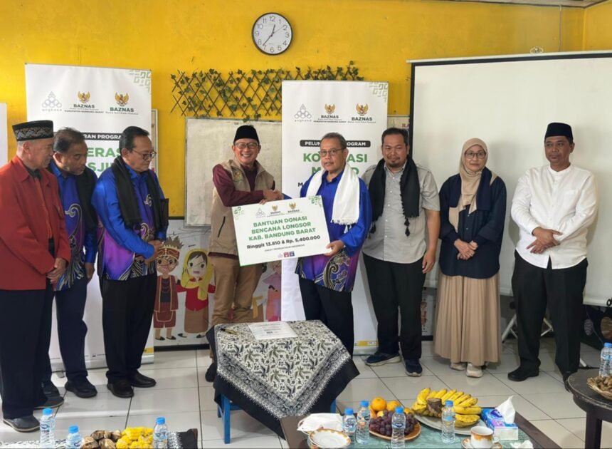 BAZNAS Jabar dan ANGKASA Malaysia Perkuat Pemberdayaan Ekonomi Masjid dan Salurkan Donasi Bencana Bandung Barat
