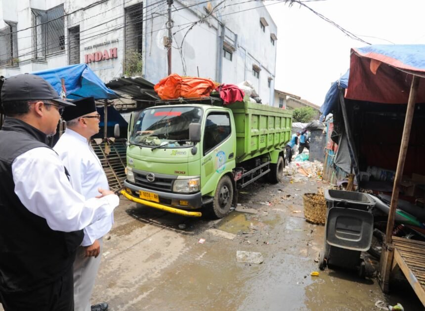 Darto: Pengangkutan Sampah ke TPA Sarimukti Berangsur Normal