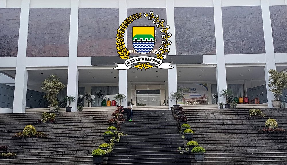 Pimpinan DPRD Bandung Bersama Ormas Islam Bahas Raperda pada Ramadan 1447 H