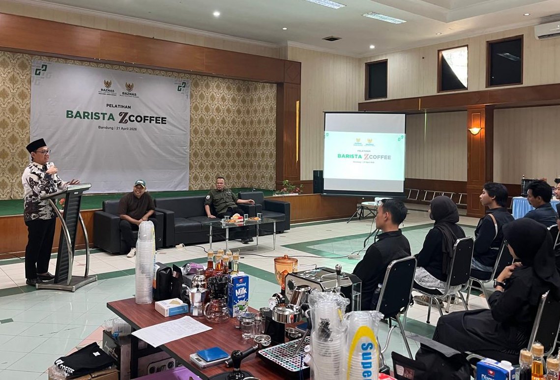 BAZNAS RI dan BAZNAS Jabar Gelar Pelatihan Barista Z-Coffee Bagi Mahasiswa