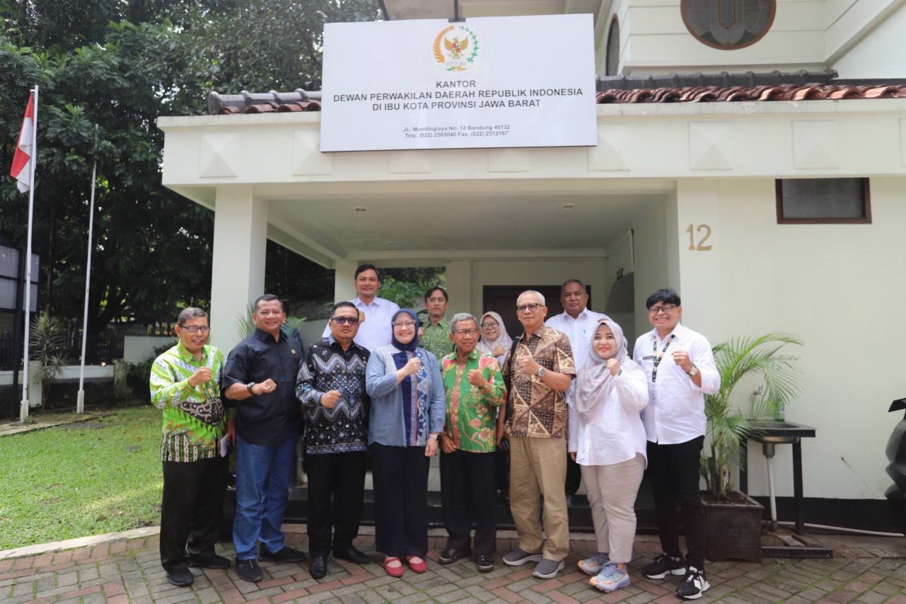 Komisi IV DPRD Kota Bandung dan DPD RI Provinsi Jabar Bahas Permasalahan Pendidikan