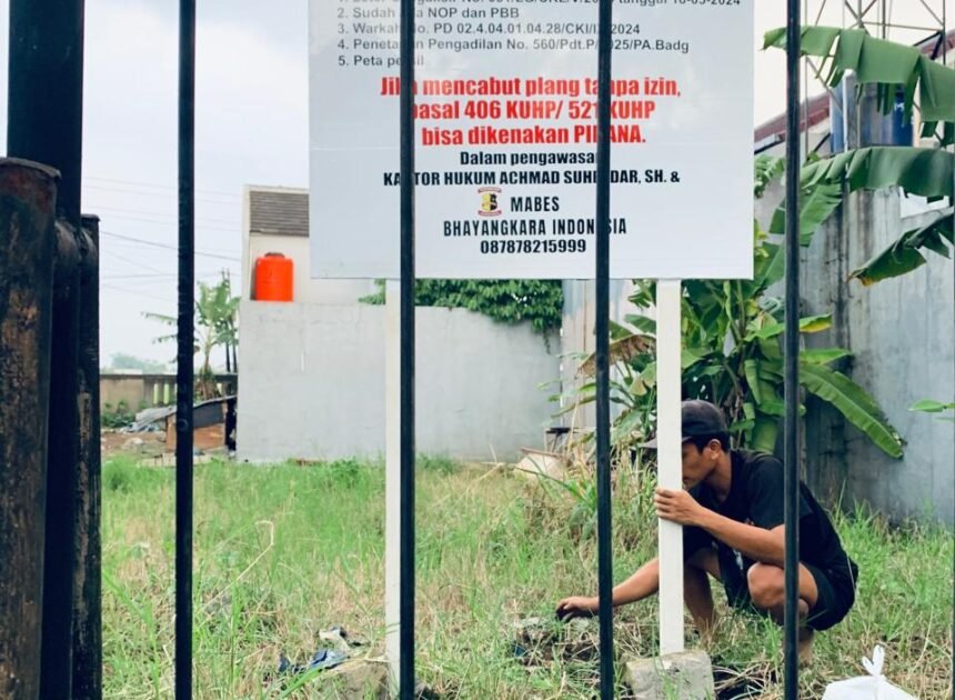 Kelurahan Cisaranten Kulon Tahan Warkah Agus Rohman