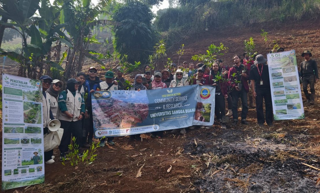 Universitas Sangga Buana Donasikan 1.000 Pohon Lewat USB Green Action