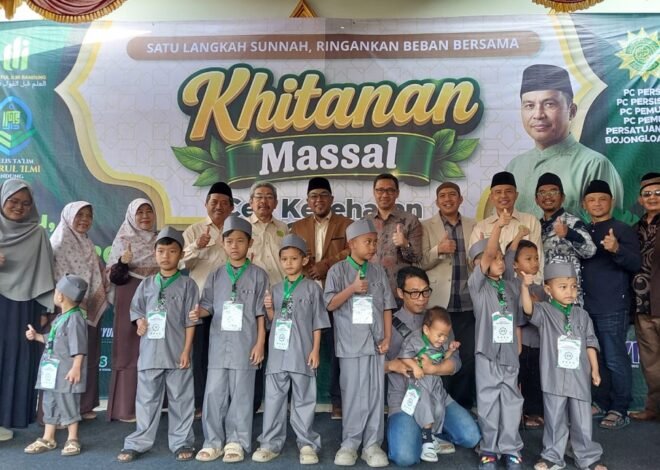 Yayasan Durrotul Ilmi dan Persatuan Islam Bojongloa Kidul Gelar Khitanan Massal