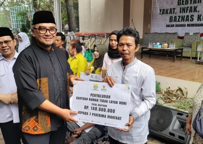 BAZNAS Kota Bandung Menyalurkan Bantuan Rp 916 Juta bagi 470 Penerima Manfaat