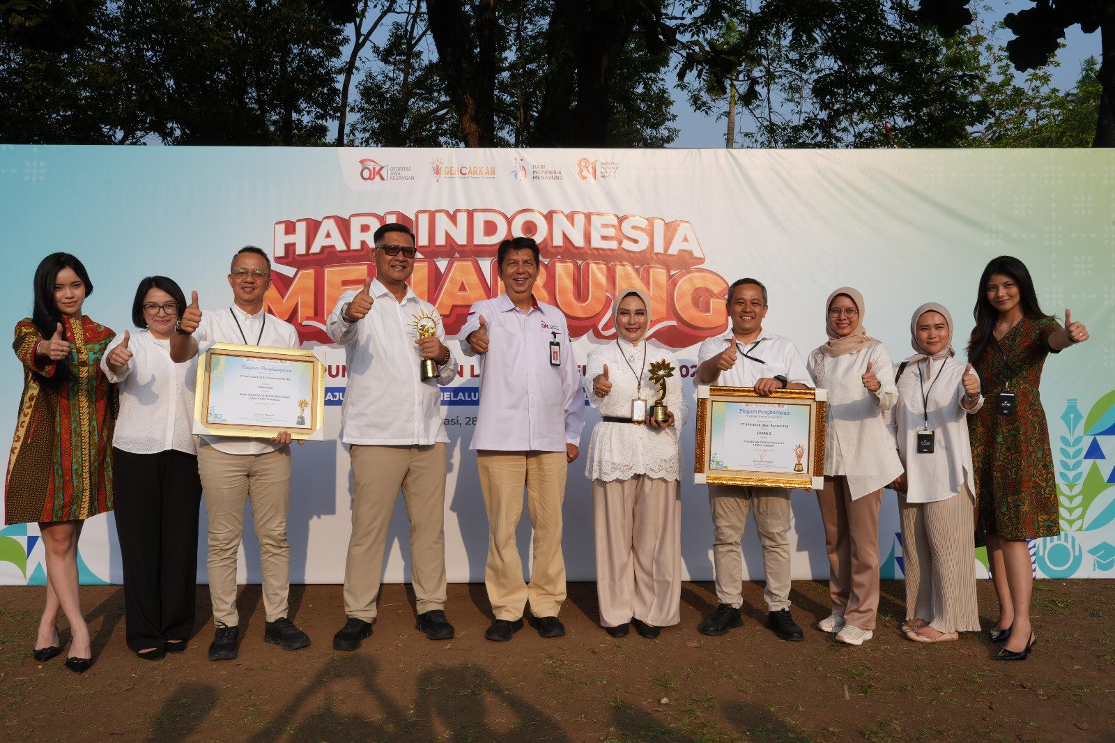Puncak Hari Indonesia Menabung 2026, Bank Bjb Raih Dua Penghargaan OJK