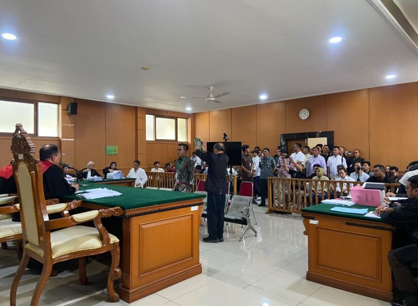 JHB Kecam Arogansi Pengawal Bupati Bandung Saat Jadi Saksi di Pengadilan Tipikor